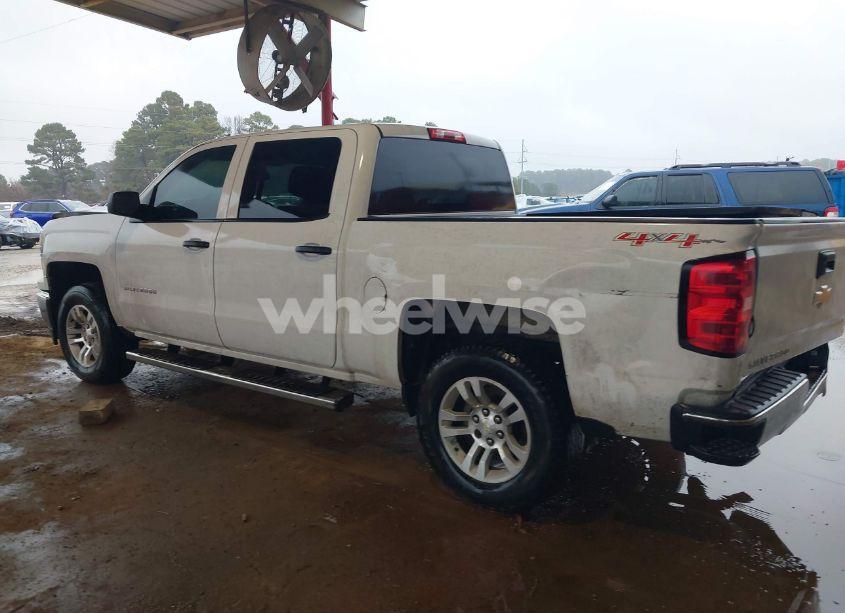 Photo 3 of 2014 Chevrolet Silverado 1500 1LT (VIN 3GCUKREH8EG388693)