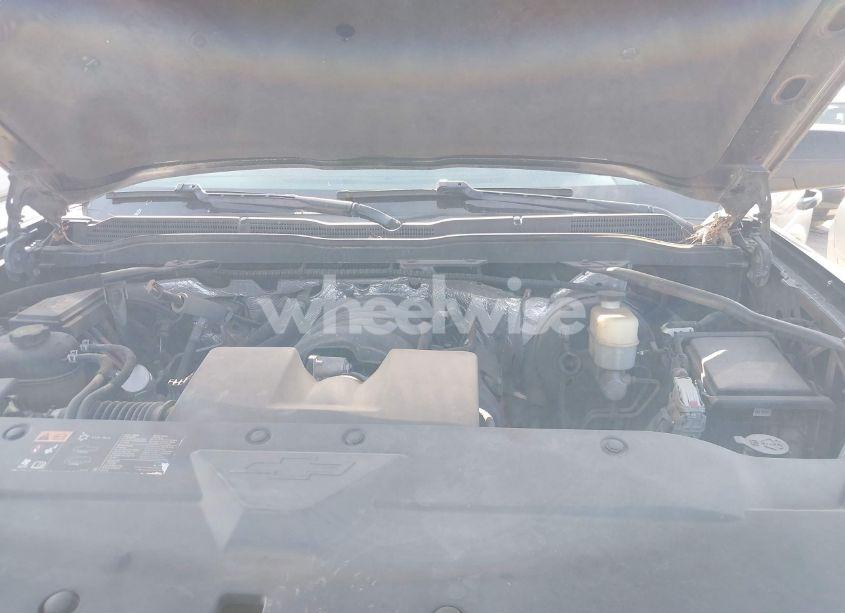 Photo 10 of 2015 Chevrolet Silverado 1500 2LT (VIN 3GCUKREH8FG239959)