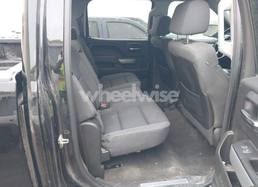 Photo 8 of 2015 Chevrolet Silverado 1500 2LT (VIN 3GCUKREH8FG239959)