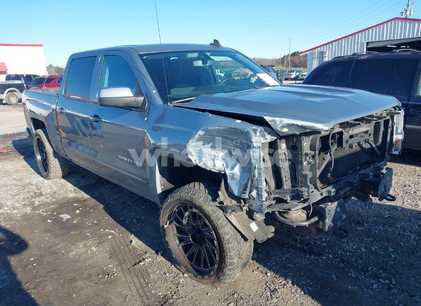 2016 Chevrolet Silverado 1500 1LT (VIN 3GCUKREH8GG159935) main photo