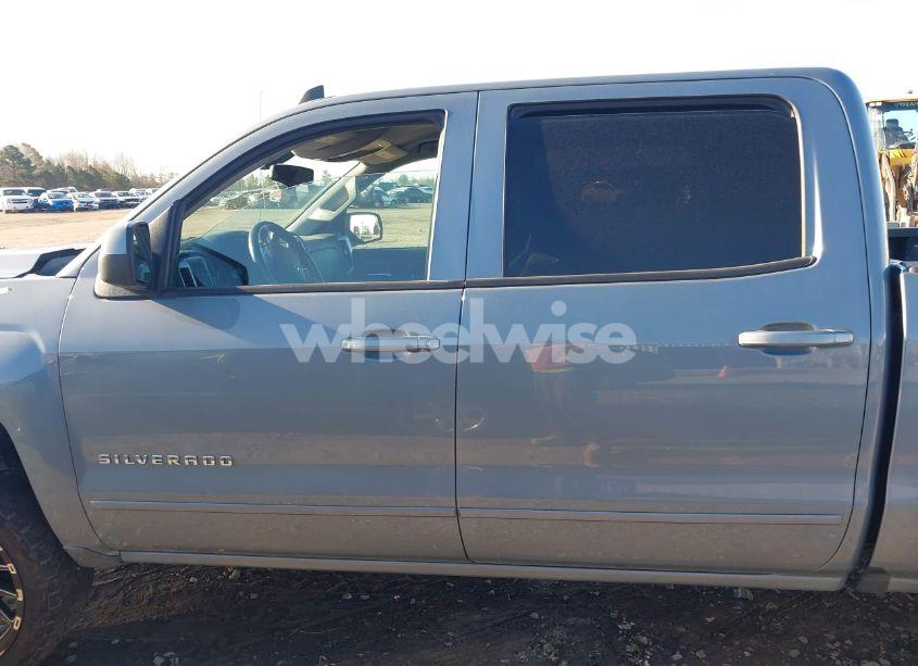 Photo 15 of 2016 Chevrolet Silverado 1500 1LT (VIN 3GCUKREH8GG159935)