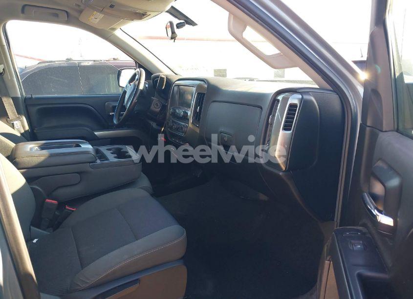 Photo 5 of 2016 Chevrolet Silverado 1500 1LT (VIN 3GCUKREH8GG159935)