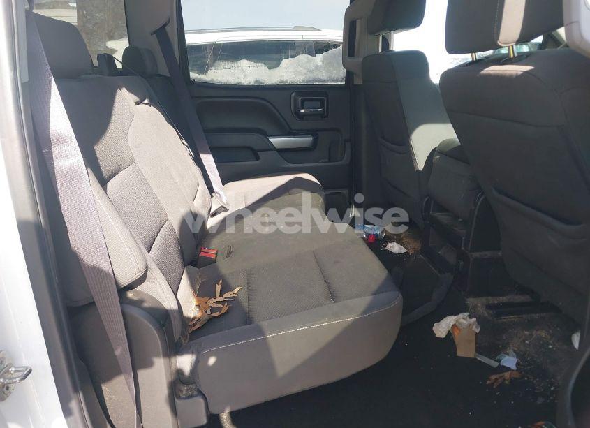 Photo 8 of 2016 Chevrolet Silverado 1500 (VIN 3GCUKREH8GG223505)