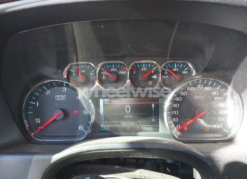 Photo 7 of 2018 Chevrolet Silverado 1500 LT (VIN 3GCUKRER7JG388431)