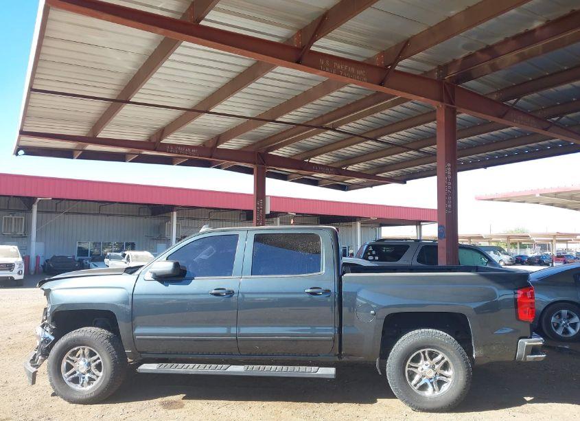 Photo 14 of 2018 Chevrolet Silverado 1500 1LT (VIN 3GCUKRER8JG287169)