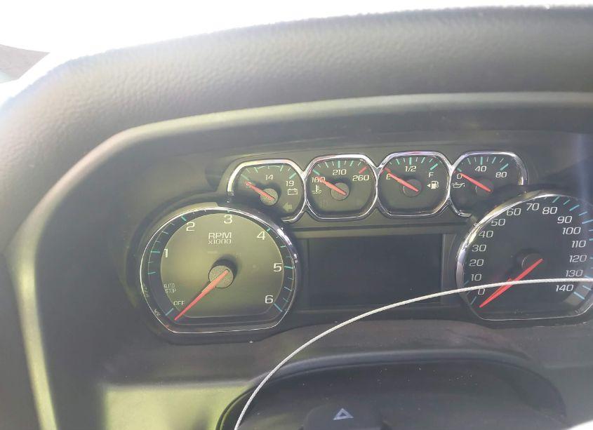 Photo 7 of 2018 Chevrolet Silverado 1500 1LT (VIN 3GCUKRER8JG287169)