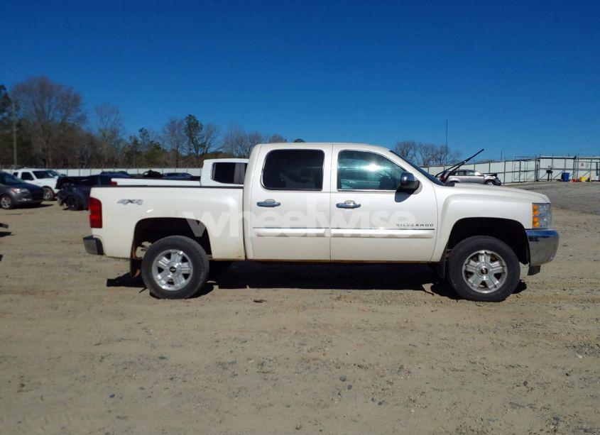 Photo 13 of 2012 Chevrolet Silverado 1500 LT (VIN 3GCUKSE21CG287446)