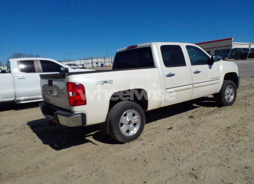Photo 4 of 2012 Chevrolet Silverado 1500 LT (VIN 3GCUKSE21CG287446)