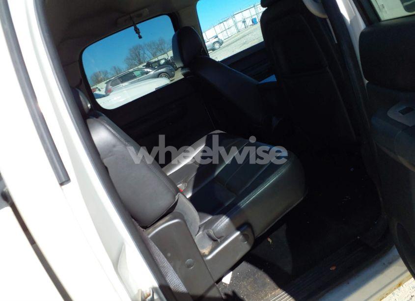 Photo 8 of 2012 Chevrolet Silverado 1500 LT (VIN 3GCUKSE21CG287446)