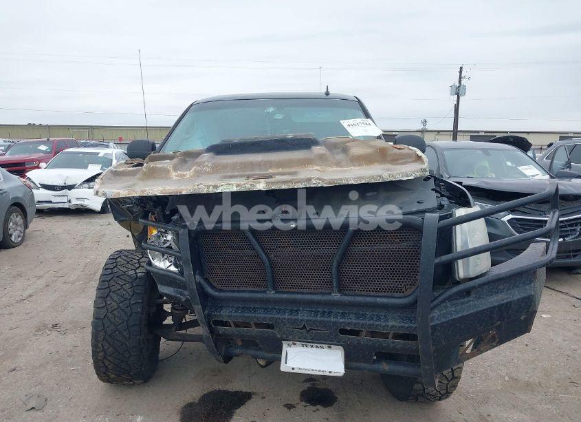Photo 13 of 2013 Chevrolet Silverado 1500 LT (VIN 3GCUKSE27DG325523)