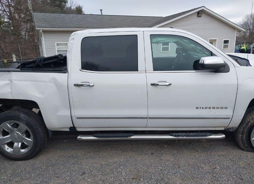 Photo 14 of 2016 Chevrolet Silverado 1500 1LZ (VIN 3GCUKSEC0GG335081)