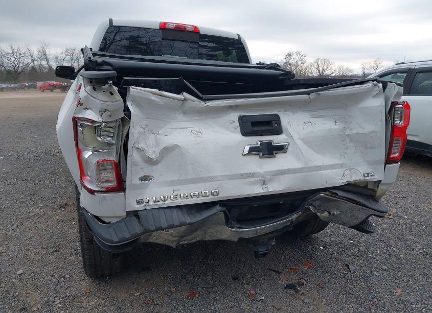 Photo 6 of 2016 Chevrolet Silverado 1500 1LZ (VIN 3GCUKSEC0GG335081)