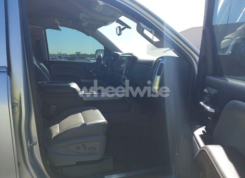 Photo 5 of 2017 Chevrolet Silverado 1500 2LZ (VIN 3GCUKSEC0HG436784)