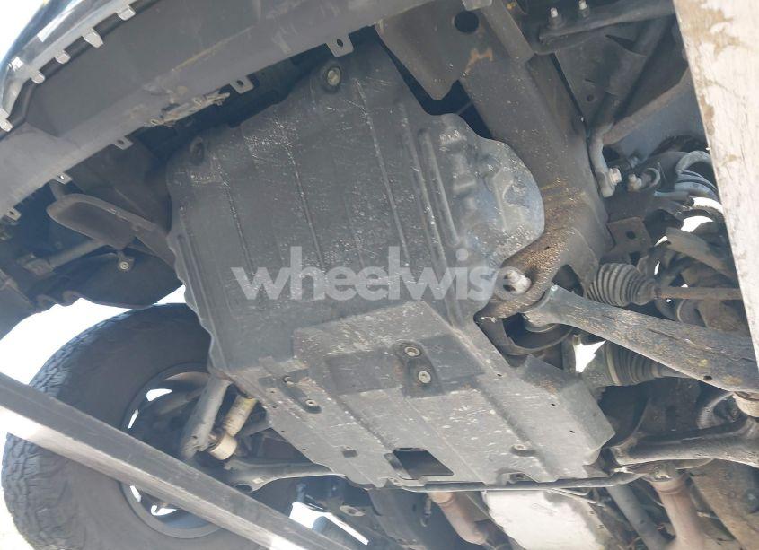 Photo 18 of 2018 Chevrolet Silverado 1500 2LZ (VIN 3GCUKSEC0JG272748)