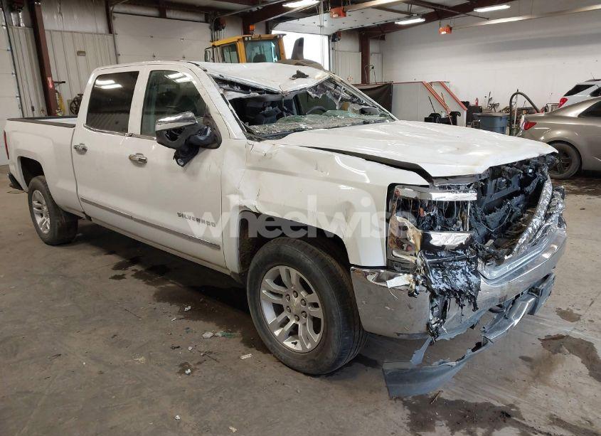 2018 Chevrolet Silverado 1500 1LZ (VIN 3GCUKSEC0JG360456) main photo