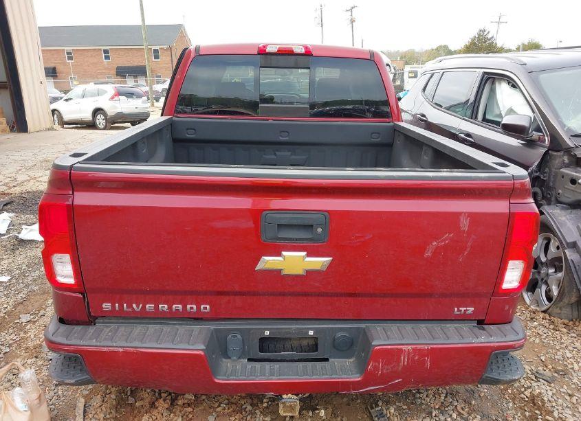 Photo 16 of 2018 Chevrolet Silverado 1500 2LZ (VIN 3GCUKSEC0JG605059)