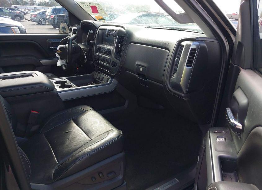 Photo 5 of 2017 Chevrolet Silverado 1500 2LZ (VIN 3GCUKSEC1HG125140)