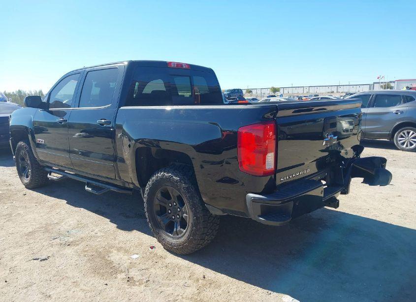 Photo 3 of 2017 Chevrolet Silverado 1500 2LZ (VIN 3GCUKSEC1HG156386)