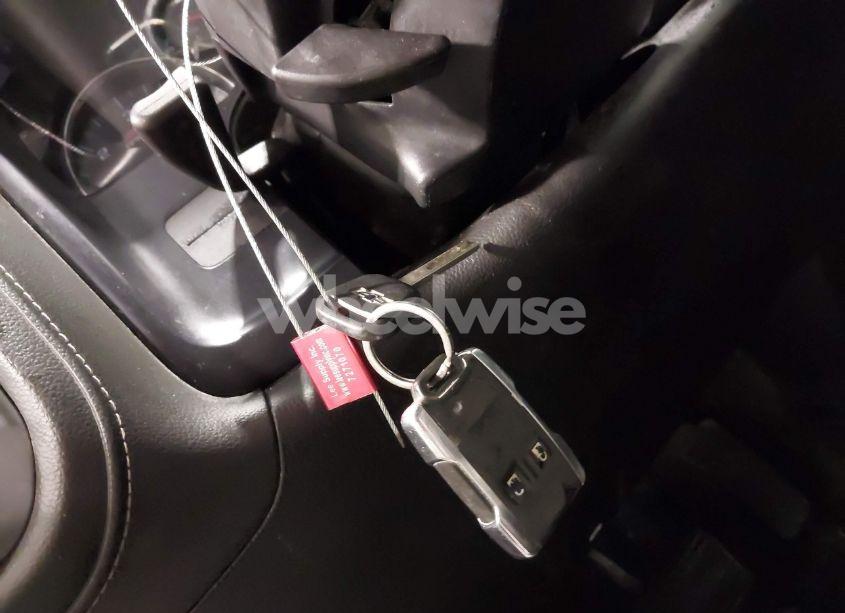 Photo 11 of 2015 Chevrolet Silverado 1500 2LZ (VIN 3GCUKSEC2FG222490)