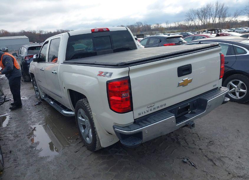Photo 3 of 2015 Chevrolet Silverado 1500 2LZ (VIN 3GCUKSEC2FG413150)