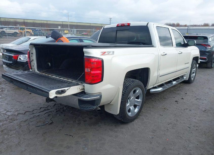 Photo 4 of 2015 Chevrolet Silverado 1500 2LZ (VIN 3GCUKSEC2FG413150)