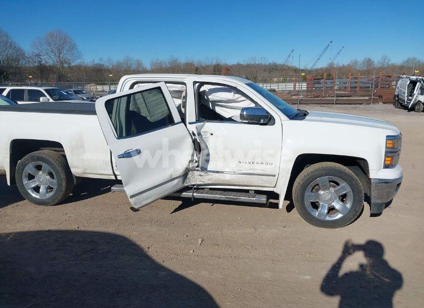 Photo 13 of 2015 Chevrolet Silverado 1500 2LZ (VIN 3GCUKSEC2FG492643)