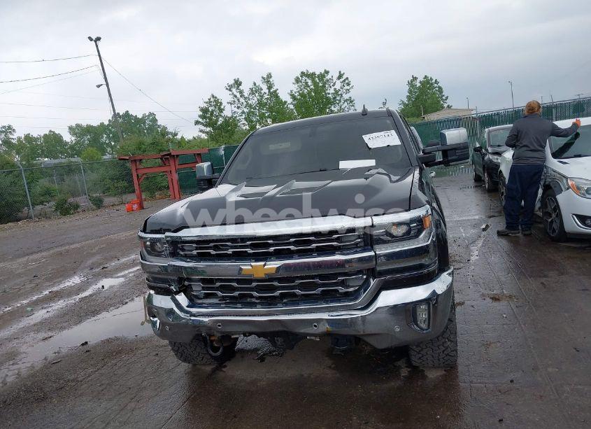 Photo 12 of 2016 Chevrolet Silverado 1500 1LZ (VIN 3GCUKSEC2GG254745)