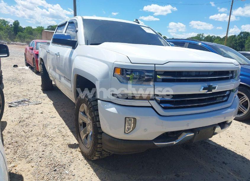 2017 Chevrolet Silverado 1500 2LZ (VIN 3GCUKSEC2HG104684) main photo