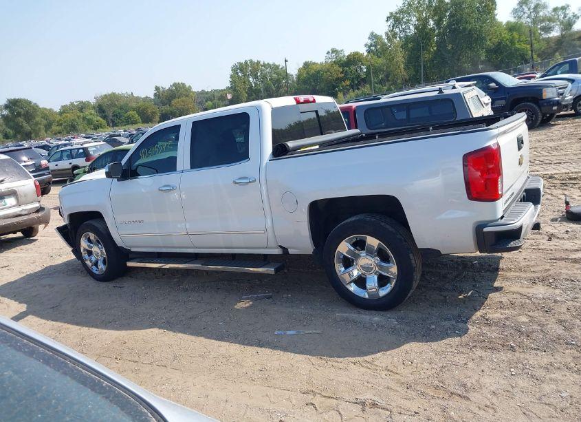 Photo 14 of 2017 Chevrolet Silverado 1500 2LZ (VIN 3GCUKSEC2HG113580)