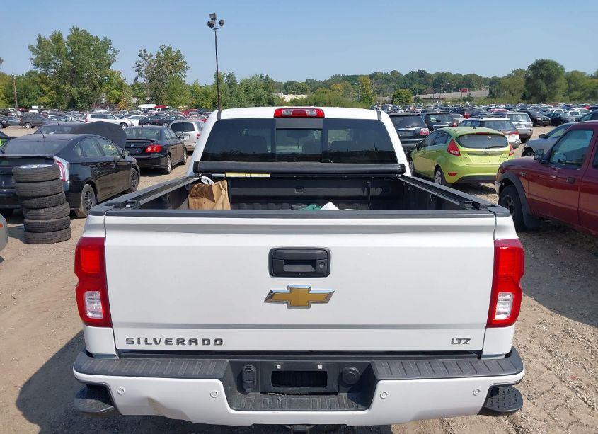 Photo 16 of 2017 Chevrolet Silverado 1500 2LZ (VIN 3GCUKSEC2HG113580)