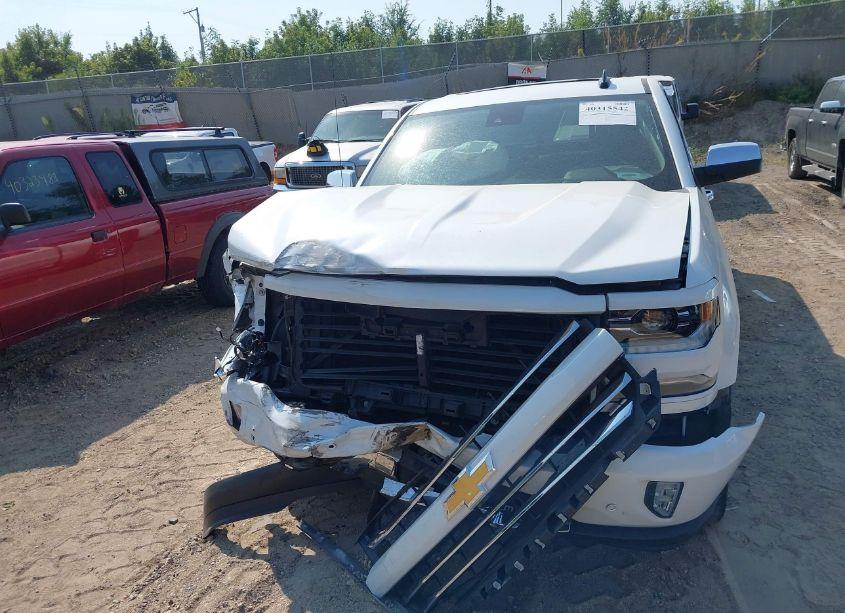 Photo 6 of 2017 Chevrolet Silverado 1500 2LZ (VIN 3GCUKSEC2HG113580)