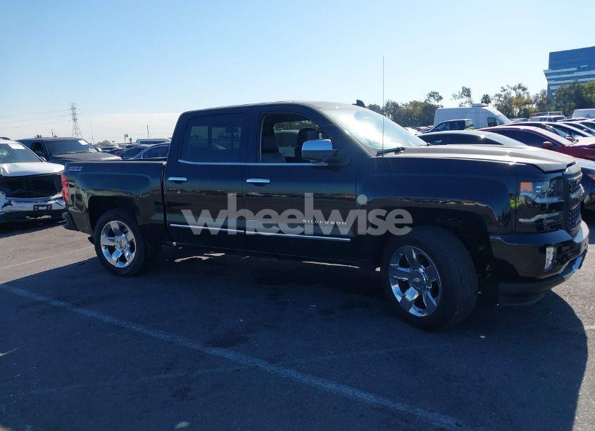 Photo 13 of 2017 Chevrolet Silverado 1500 2LZ (VIN 3GCUKSEC2HG276942)