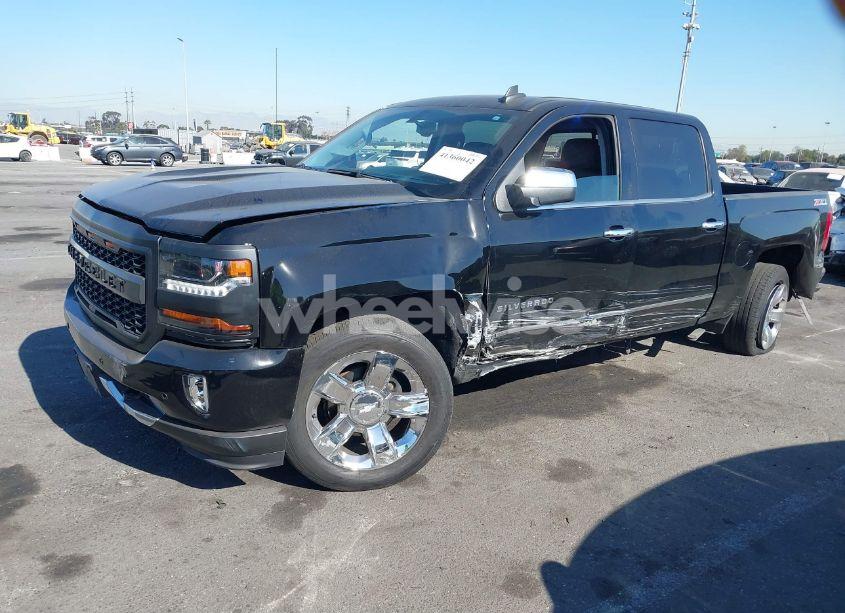 Photo 2 of 2017 Chevrolet Silverado 1500 2LZ (VIN 3GCUKSEC2HG276942)