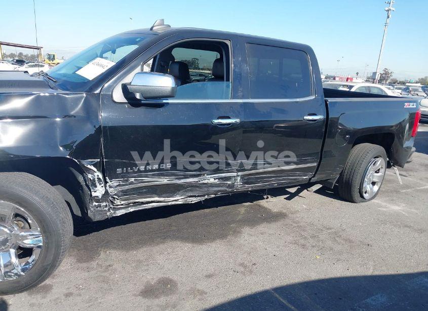 Photo 6 of 2017 Chevrolet Silverado 1500 2LZ (VIN 3GCUKSEC2HG276942)