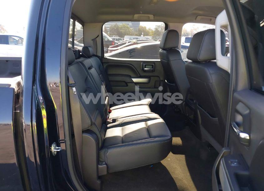 Photo 8 of 2017 Chevrolet Silverado 1500 2LZ (VIN 3GCUKSEC2HG276942)