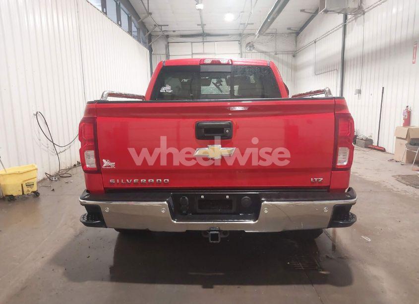 Photo 17 of 2018 Chevrolet Silverado 1500 1LZ (VIN 3GCUKSEC2JG440714)