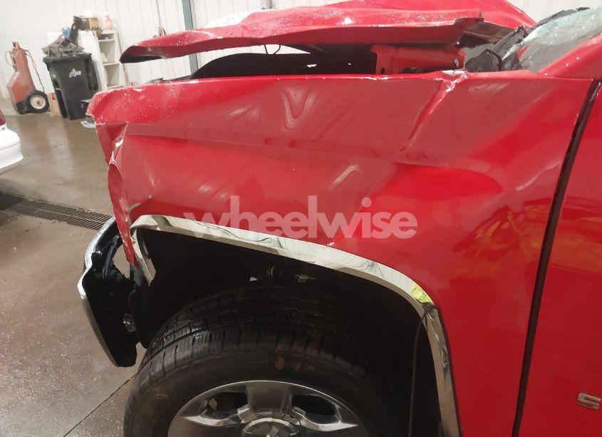 Photo 18 of 2018 Chevrolet Silverado 1500 1LZ (VIN 3GCUKSEC2JG440714)