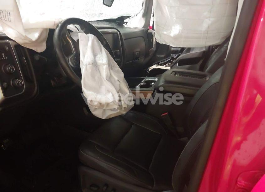 Photo 5 of 2018 Chevrolet Silverado 1500 1LZ (VIN 3GCUKSEC2JG440714)