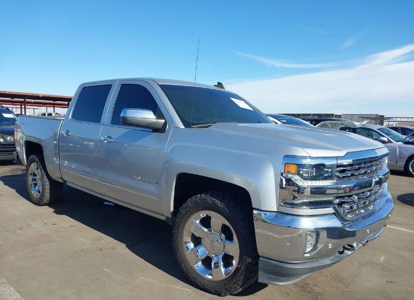 2018 Chevrolet Silverado 1500 1LZ (VIN 3GCUKSEC2JG644929) main photo