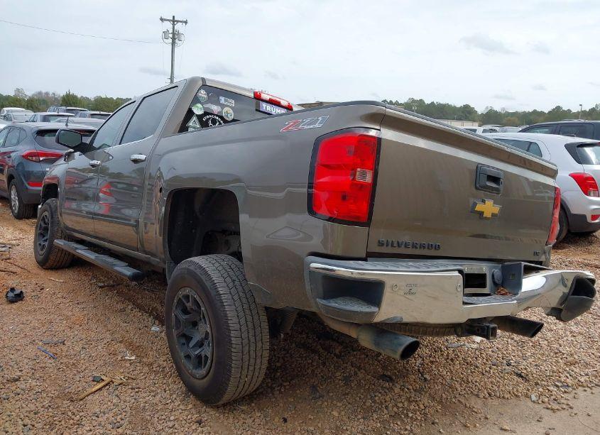 Photo 3 of 2015 Chevrolet Silverado 1500 2LZ (VIN 3GCUKSEC3FG226371)