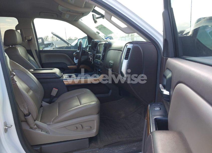 Photo 5 of 2016 Chevrolet Silverado 1500 1LZ (VIN 3GCUKSEC3GG127275)