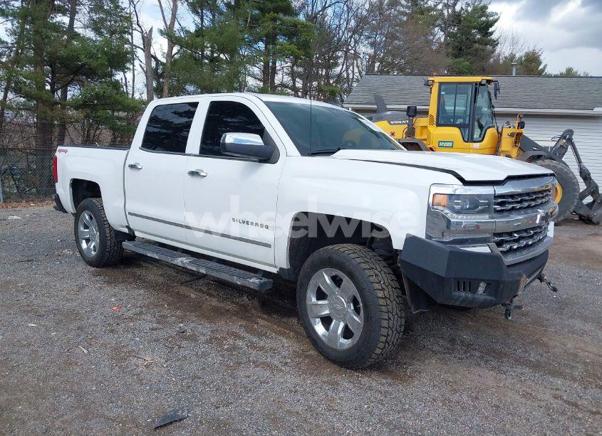 2017 Chevrolet Silverado 1500 1LZ (VIN 3GCUKSEC3HG295998) main photo