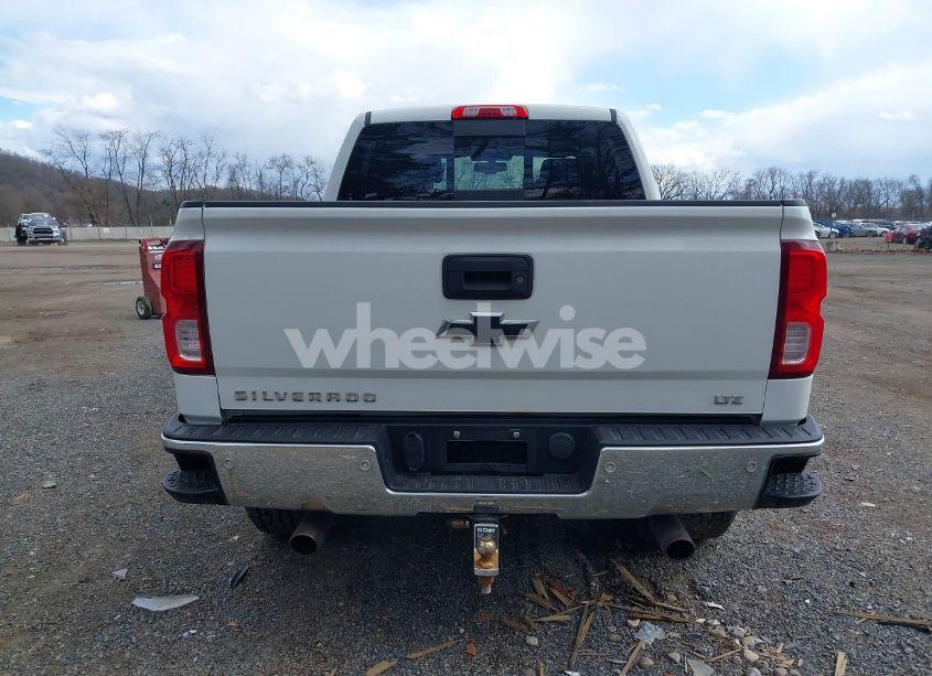 Photo 16 of 2017 Chevrolet Silverado 1500 1LZ (VIN 3GCUKSEC3HG295998)