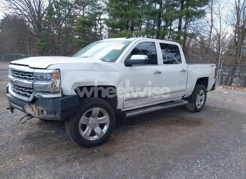 Photo 2 of 2017 Chevrolet Silverado 1500 1LZ (VIN 3GCUKSEC3HG295998)