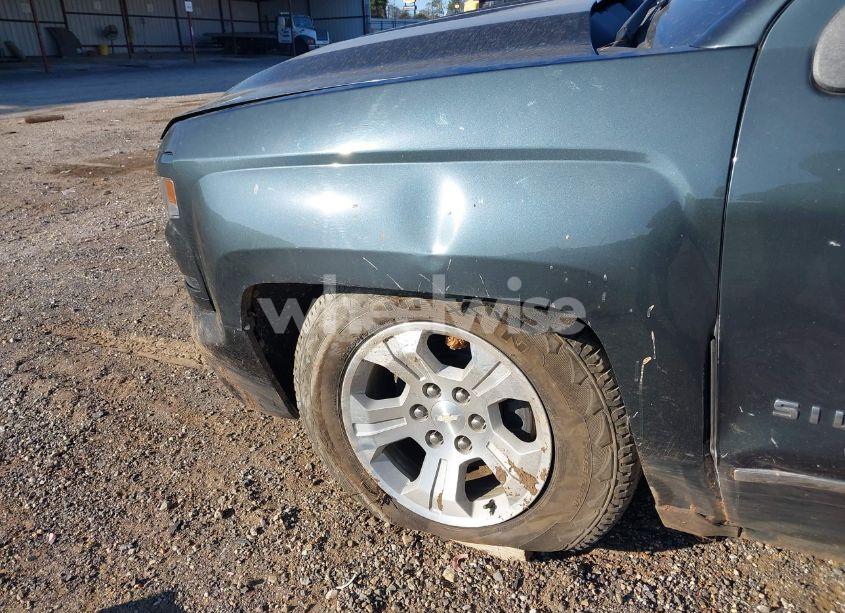 Photo 18 of 2018 Chevrolet Silverado 1500 2LZ (VIN 3GCUKSEC3JG221857)