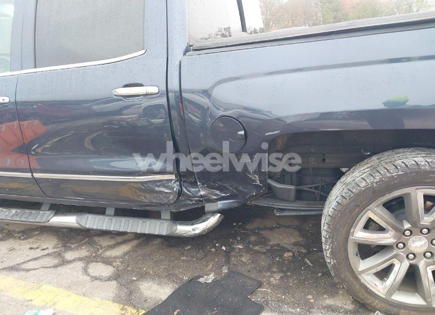 Photo 6 of 2018 Chevrolet Silverado 1500 2LZ (VIN 3GCUKSEC3JG311557)