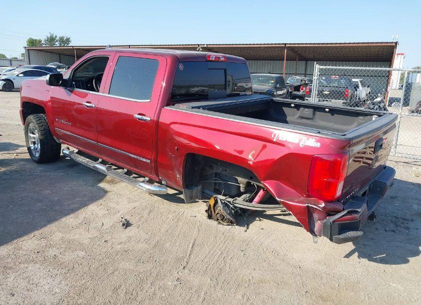Photo 3 of 2017 Chevrolet Silverado 1500 2LZ (VIN 3GCUKSEC4HG220629)
