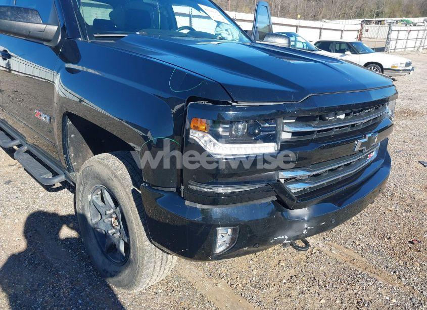 Photo 6 of 2017 Chevrolet Silverado 1500 2LZ (VIN 3GCUKSEC4HG257406)