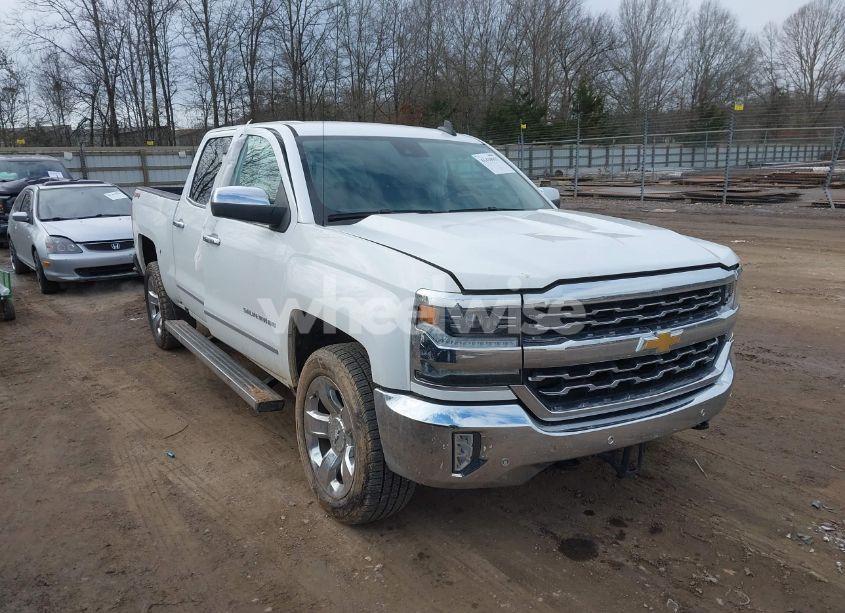 Photo 6 of 2018 Chevrolet Silverado 1500 1LZ (VIN 3GCUKSEC4JG217428)