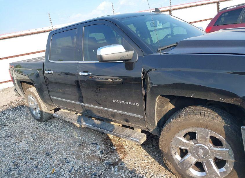 Photo 13 of 2018 Chevrolet Silverado 1500 LTZ (VIN 3GCUKSEC4JG304939)